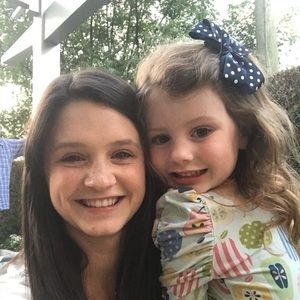 Meet your Posher, Rachel